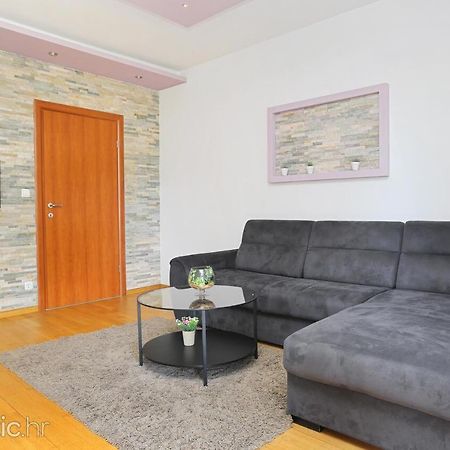 Deluxe Apartment Bagaric Trogir Exterior foto