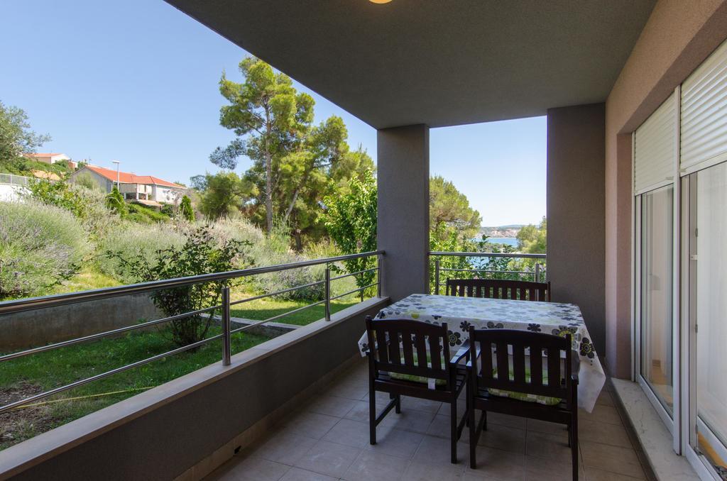 Deluxe Apartment Bagaric Trogir Habitación foto